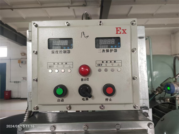 防爆智能原油加热器安装